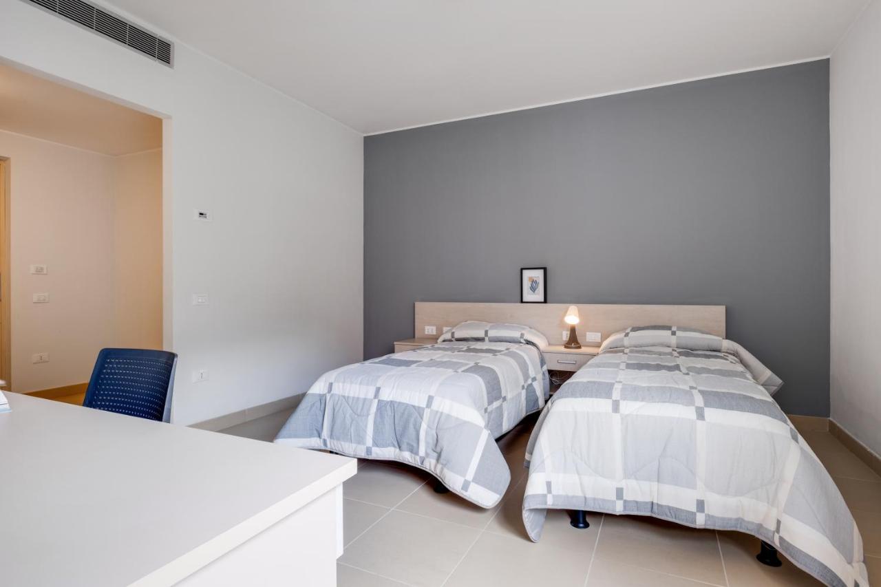 Camplus Mazzini Aparthotel Bologna Luaran gambar