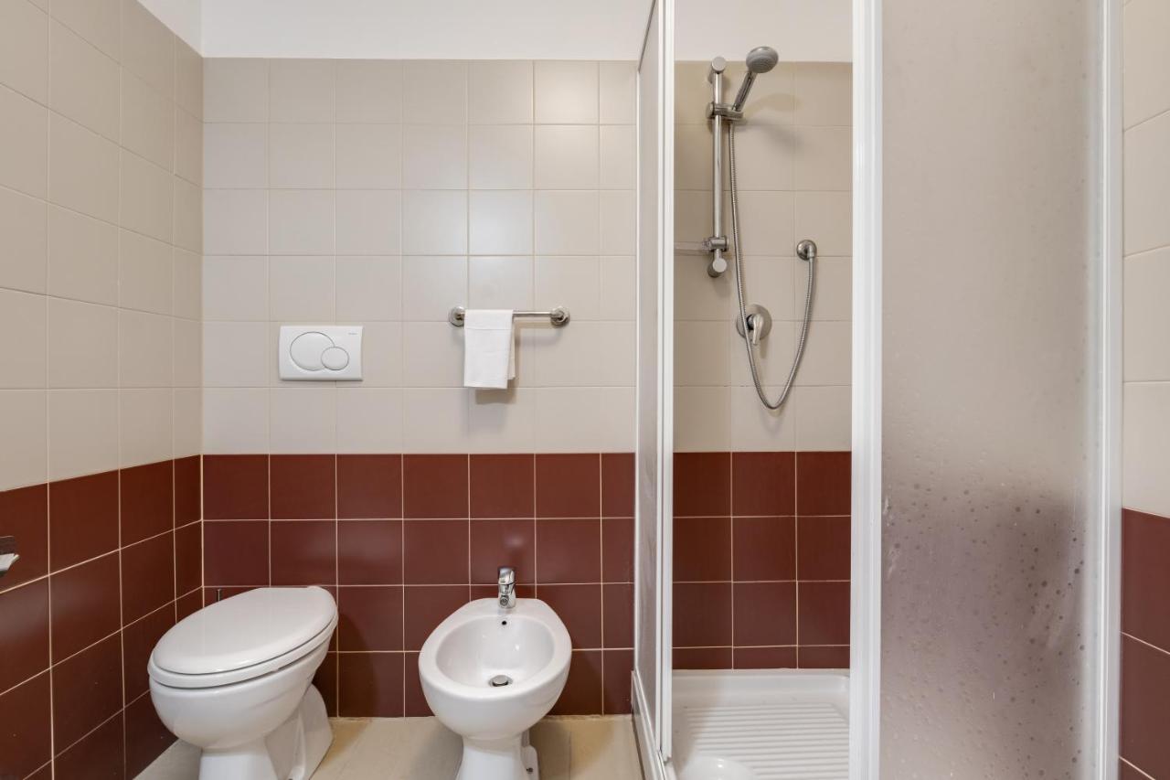 Camplus Mazzini Aparthotel Bologna Luaran gambar